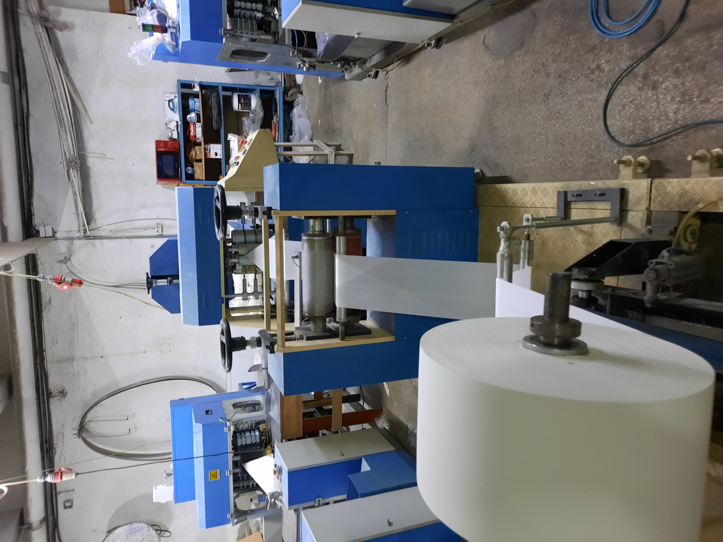 MASINA AUTOMATA AMBALAT SERVETELE V