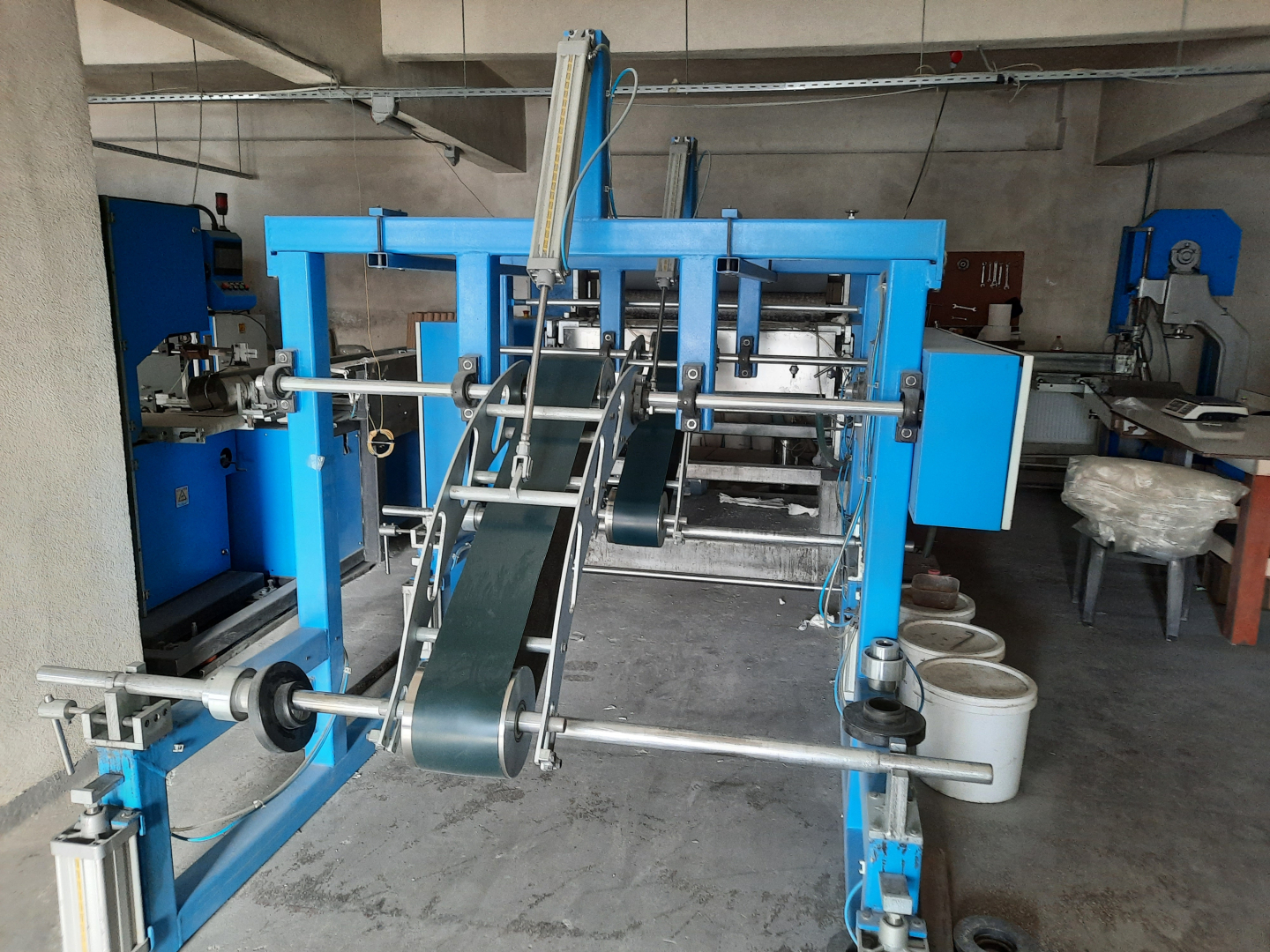 LINIE DE FABRICAȚIE